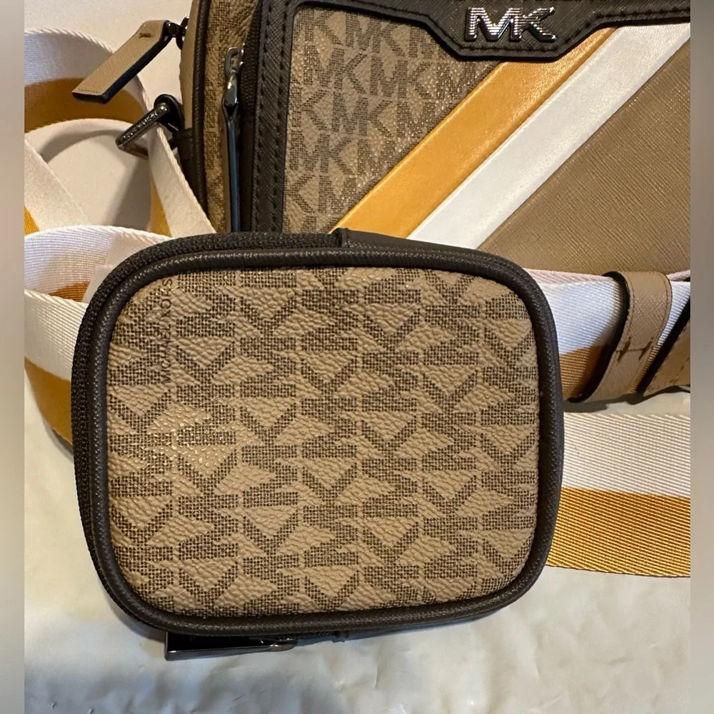 Michael Kors mk michael